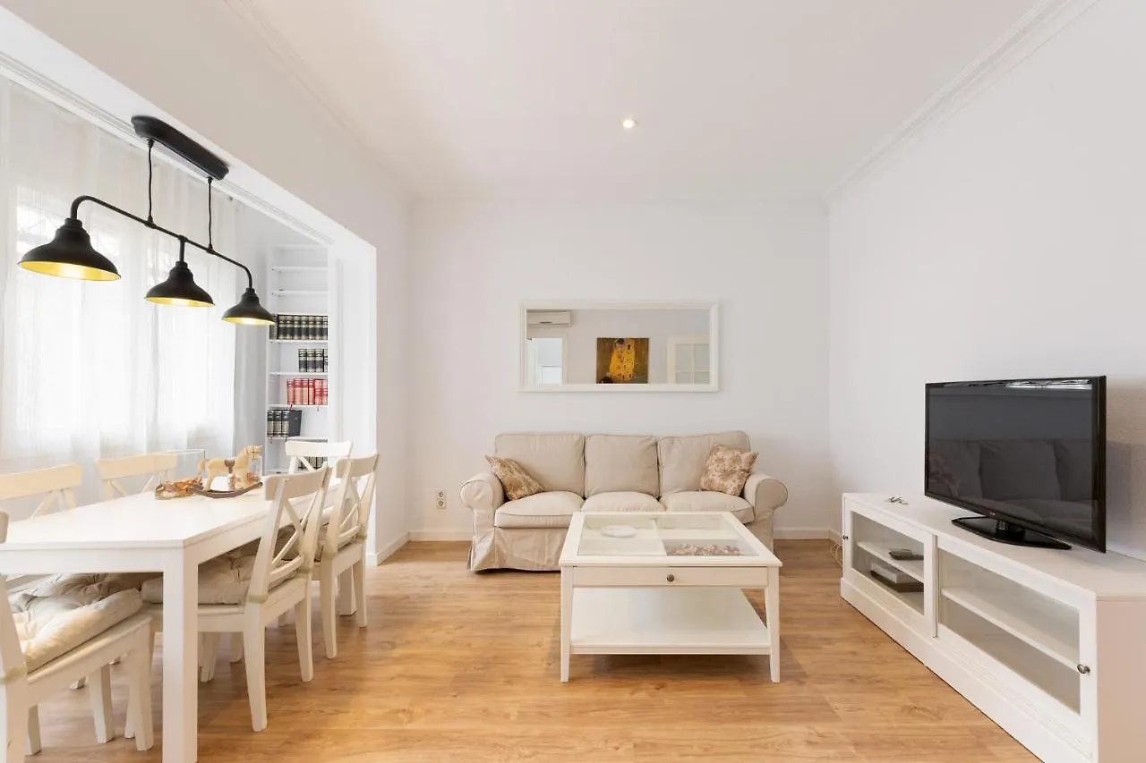 Stay U-Nique Apartments Mallorca II برشلونة